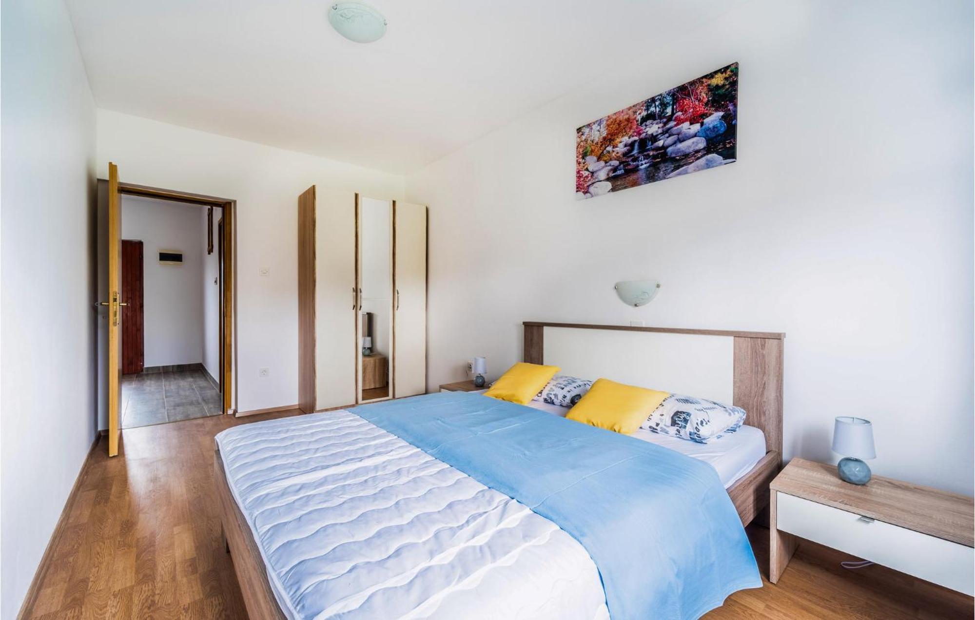 Amazing Apartment In Krnica With Kitchen Εξωτερικό φωτογραφία