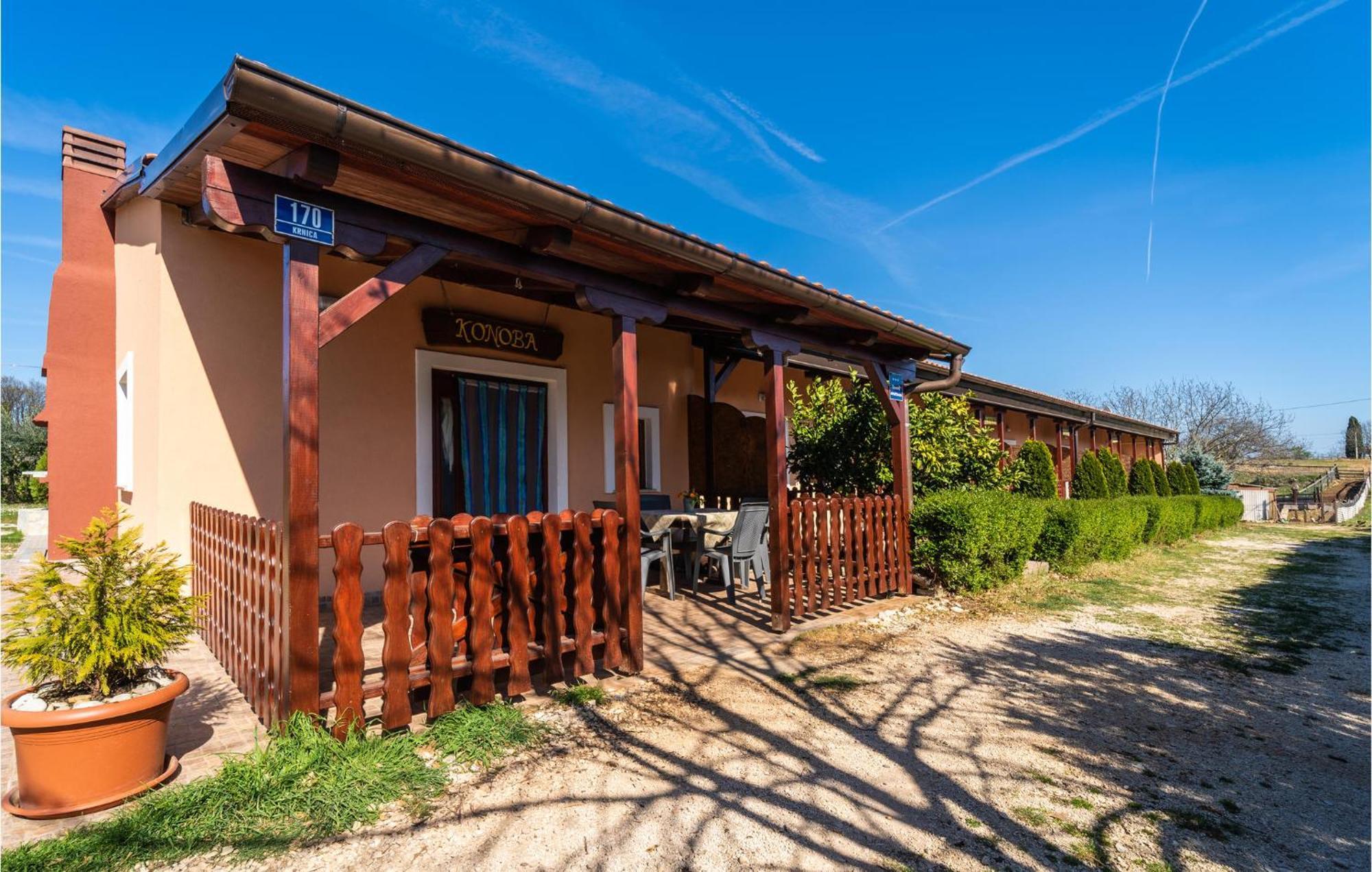 Amazing Apartment In Krnica With Kitchen Εξωτερικό φωτογραφία